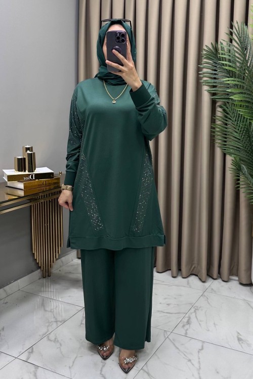 Hanımeli Taşlı Takım Zümrüt