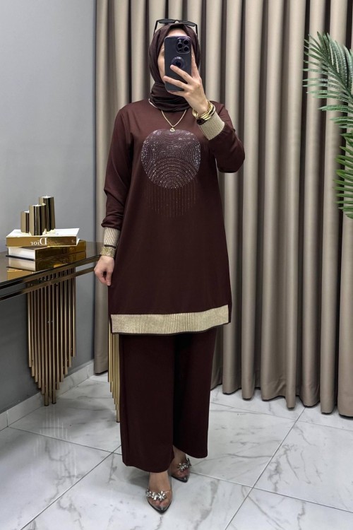 Özge Ribanalı Takım Kahve