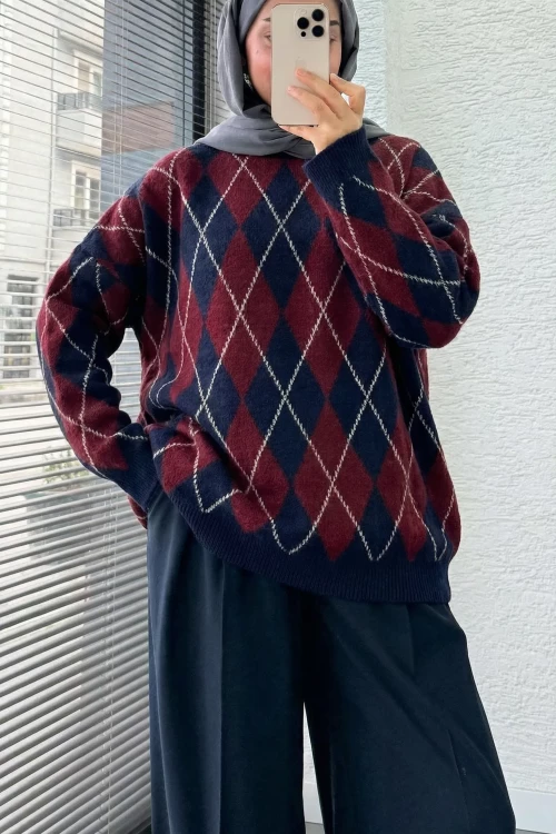 Baklava Kazak- 2 Farklı Kırmızı Lacivert