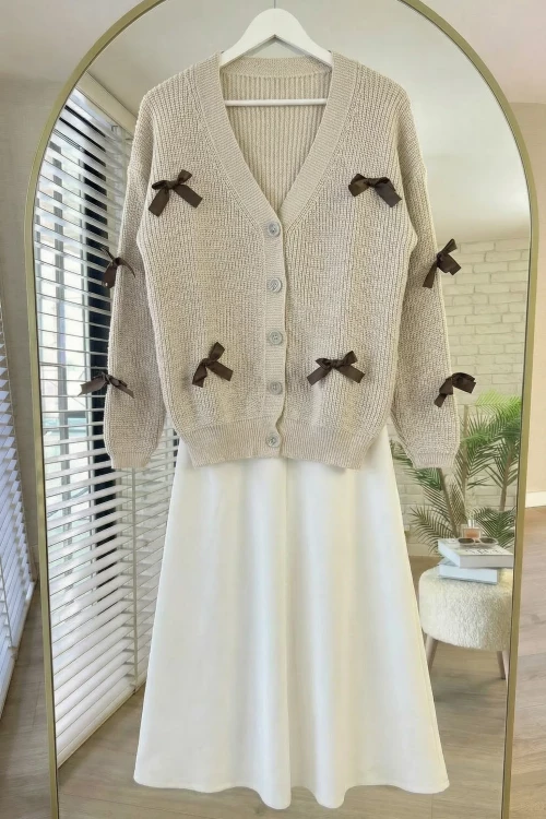 Kurdeleli Triko Hırka- Bej